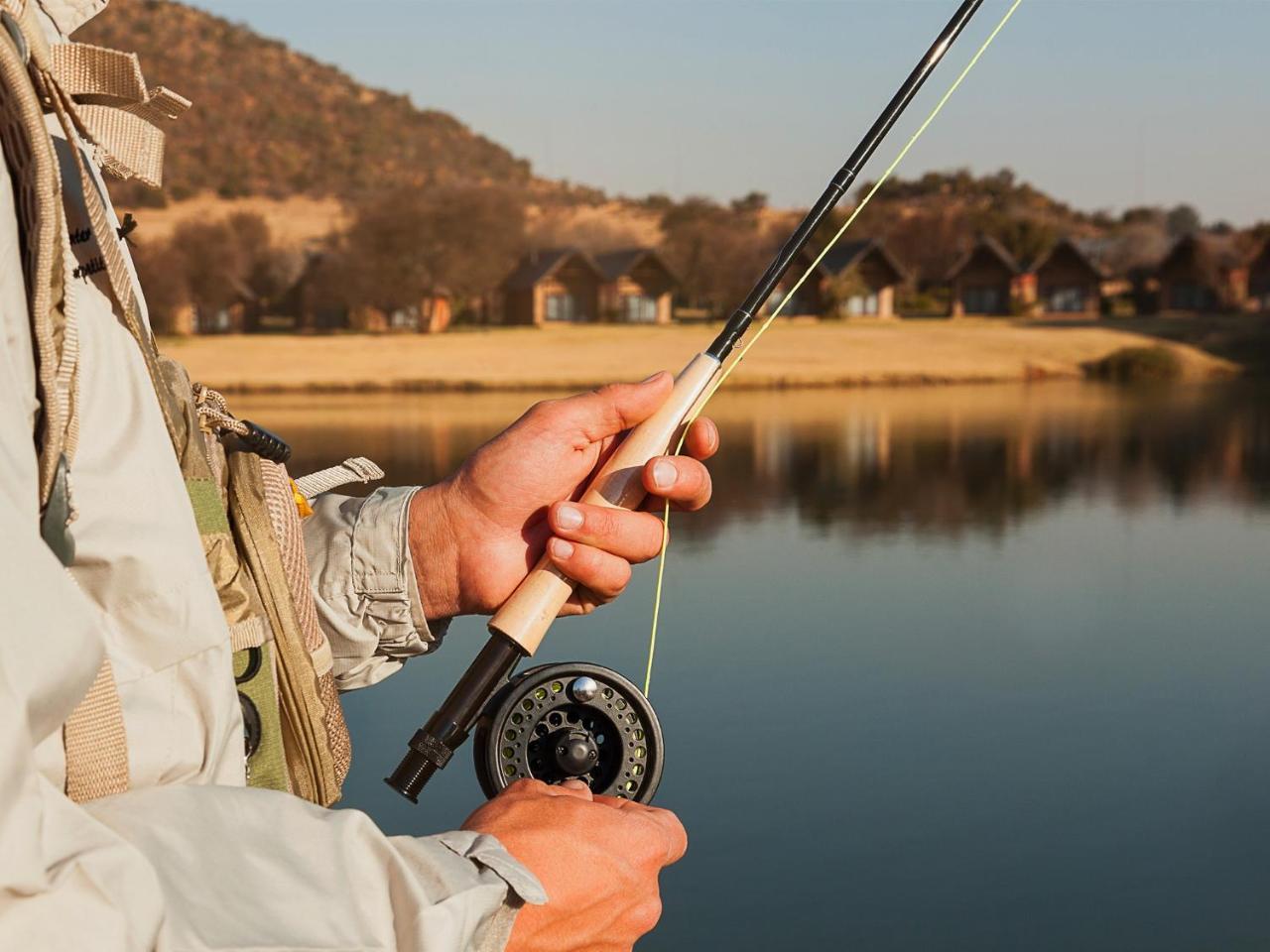 Kloofzicht Lodge & Spa Krugersdorp Ngoại thất bức ảnh Fly fishing